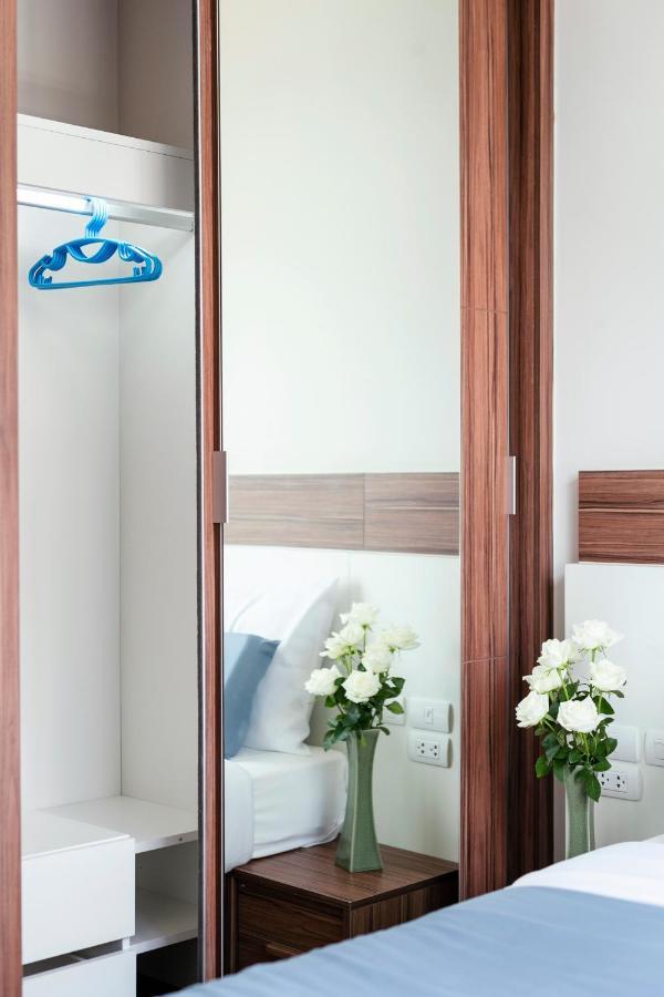 Anta Residence "Self-Sevice Apartment" Чиангмай Экстерьер фото